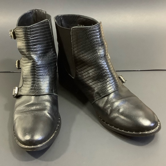 Freda Salvador Women’s blackBoots  Size: 9.5 - Picture 3 of 6